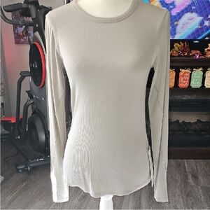 Lululemon Hold Tight Long Sleeve Top Nwts Sz 8 RVSN Rare